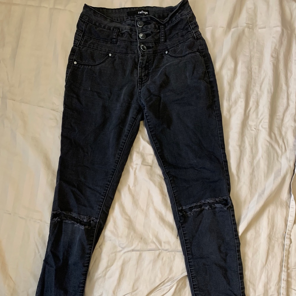 High waisted black jeans